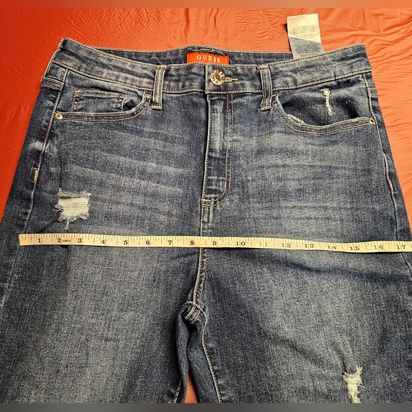 Guess Los Angeles Skinny Straight Distressed High Rise sz31 E.U.C. - Picture 8 of 11